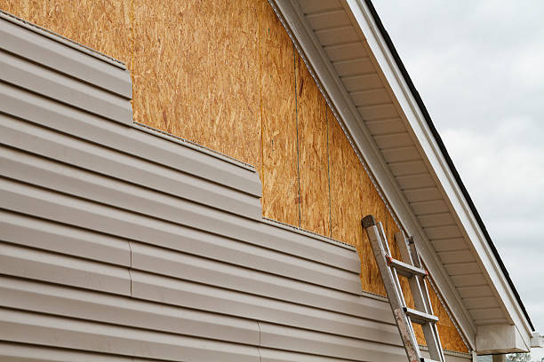 24/7 Emergency Storm Damage Siding Repair experts in Newton Lower Falls, MA